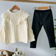 Ensemble tricot et pantalon simili cuir pour fille